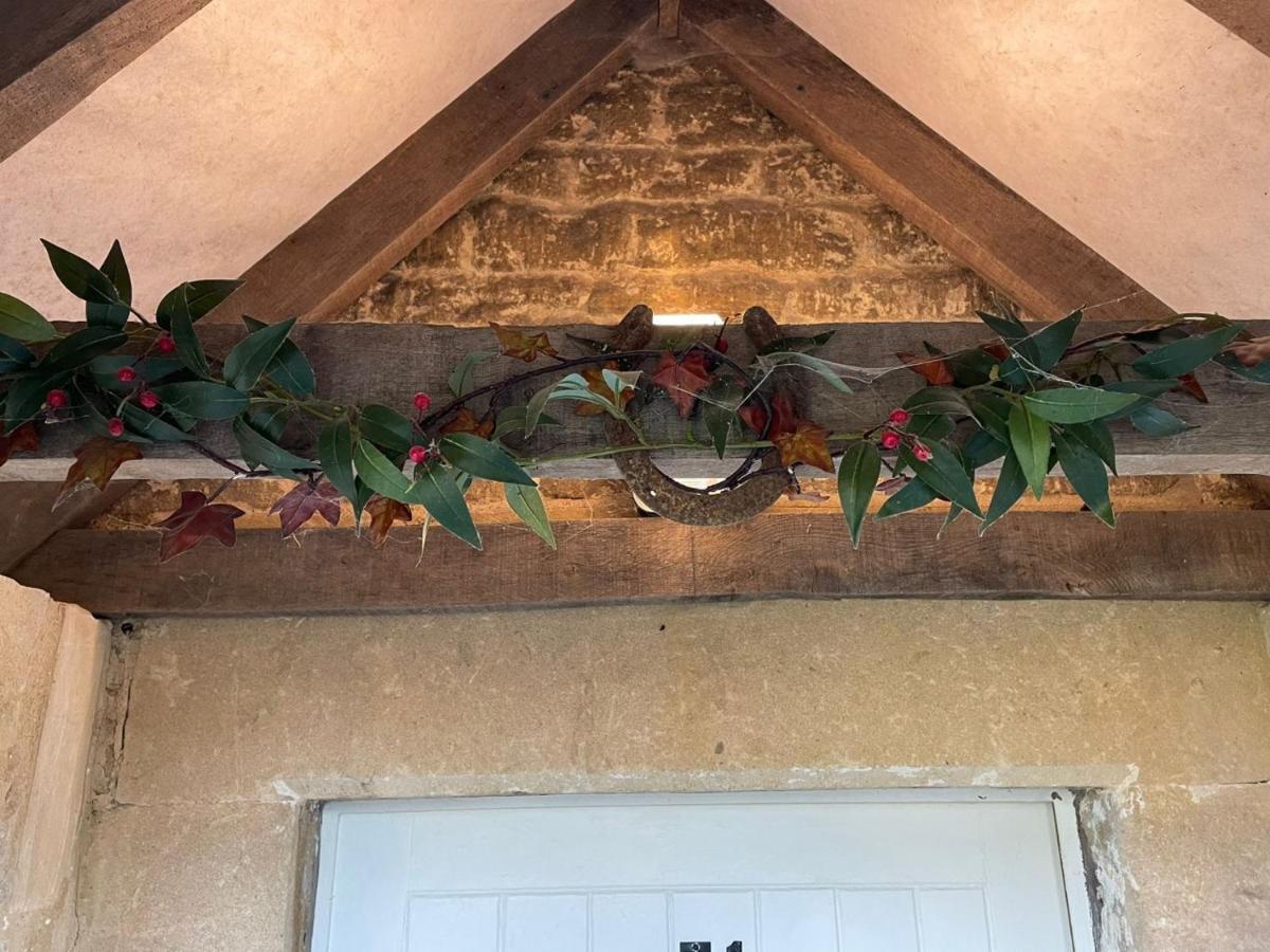 Hebe Cottage - Idyllic And Homely With Attention To Detail Atworth Zewnętrze zdjęcie